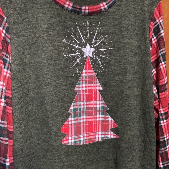 🎄MERRYWEAR🎄- LIGHTWEIGHT SWEATER (XL) NWT! - Picture 2 of 7